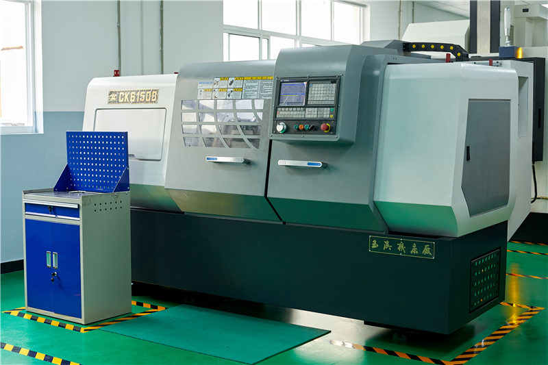 CNC Auto Lathe CK6150B  YUXI China 0.01mm